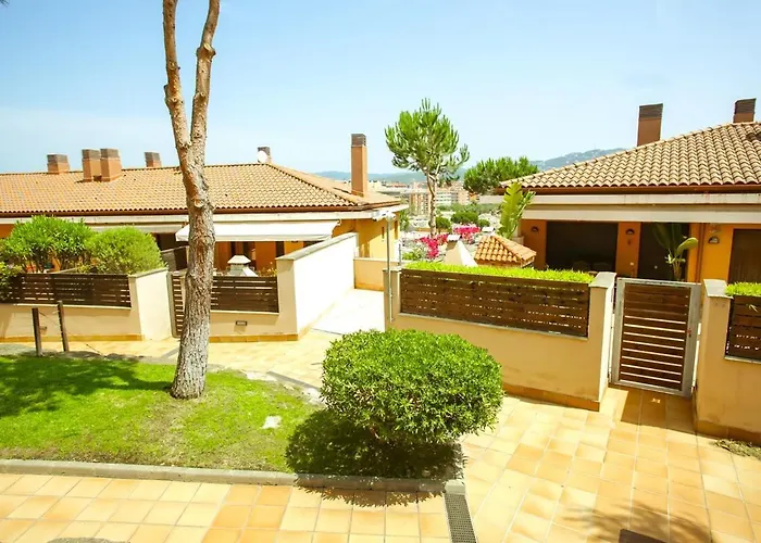 Casa A1 Beautiful House Few Steps From The Daire *